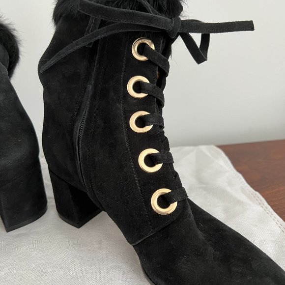 M. Gemi black suede boots with fur trim, size 7. Never worn, pristine condition. - Picture 2 of 4